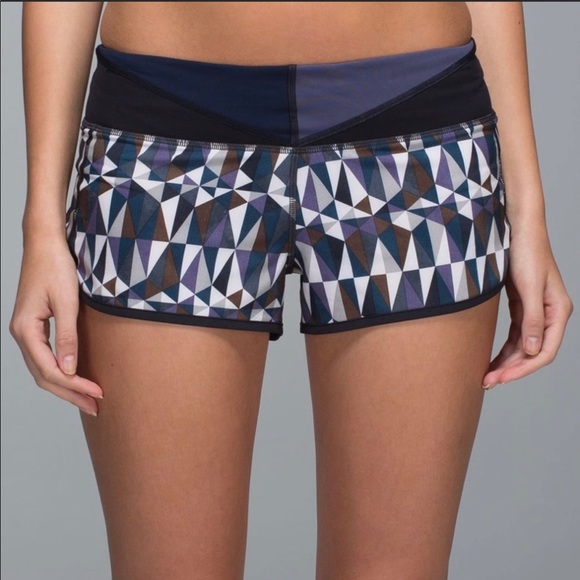 Lululemon Speed Shorts - Picture 2 of 5